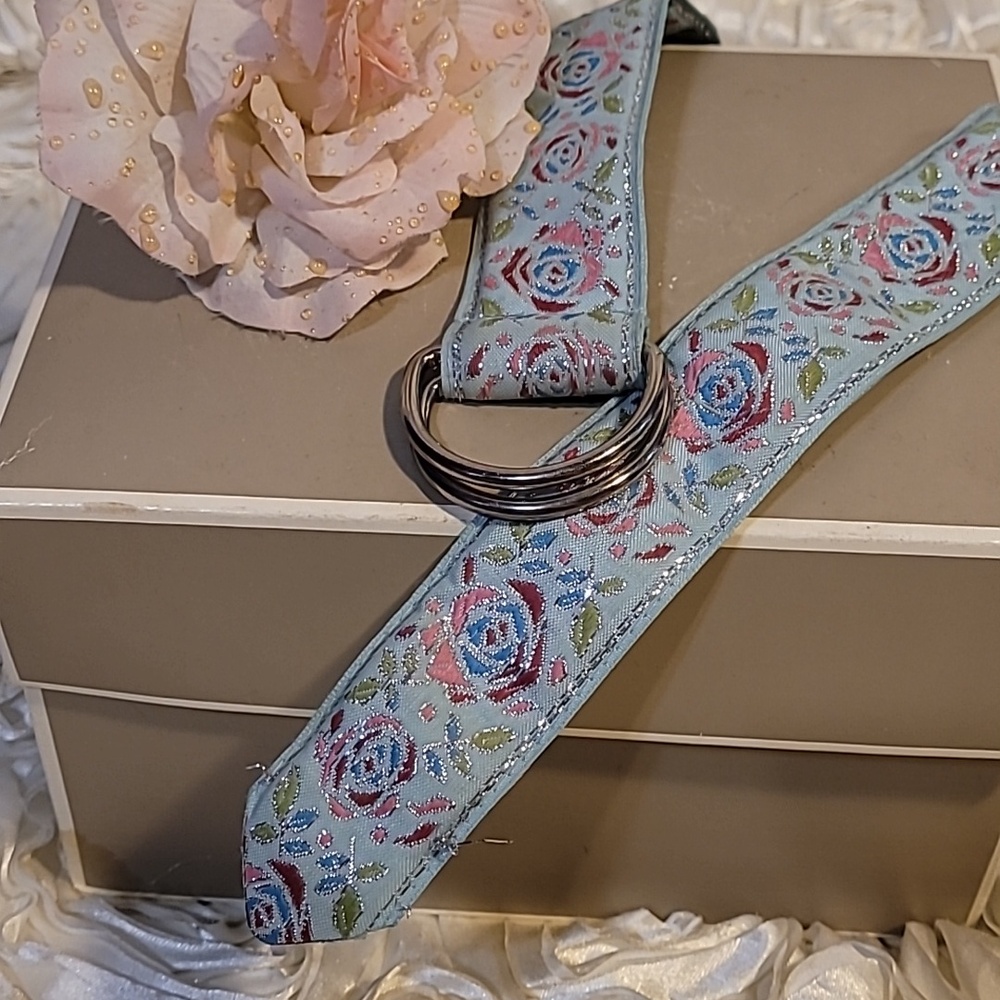 Womens Belt Shimmery Blue - Floral Look